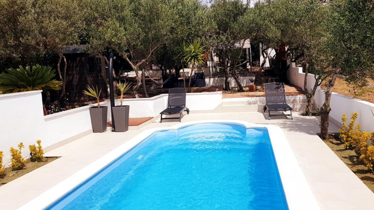 הוילה סטארי גראד House Oliva With Private Pool And Large Garden מראה חיצוני תמונה
